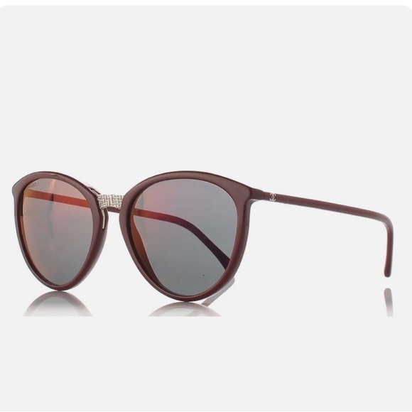 Chanel Red Butterfly Sunglasses with case red CC logo - Picture 3 of 14